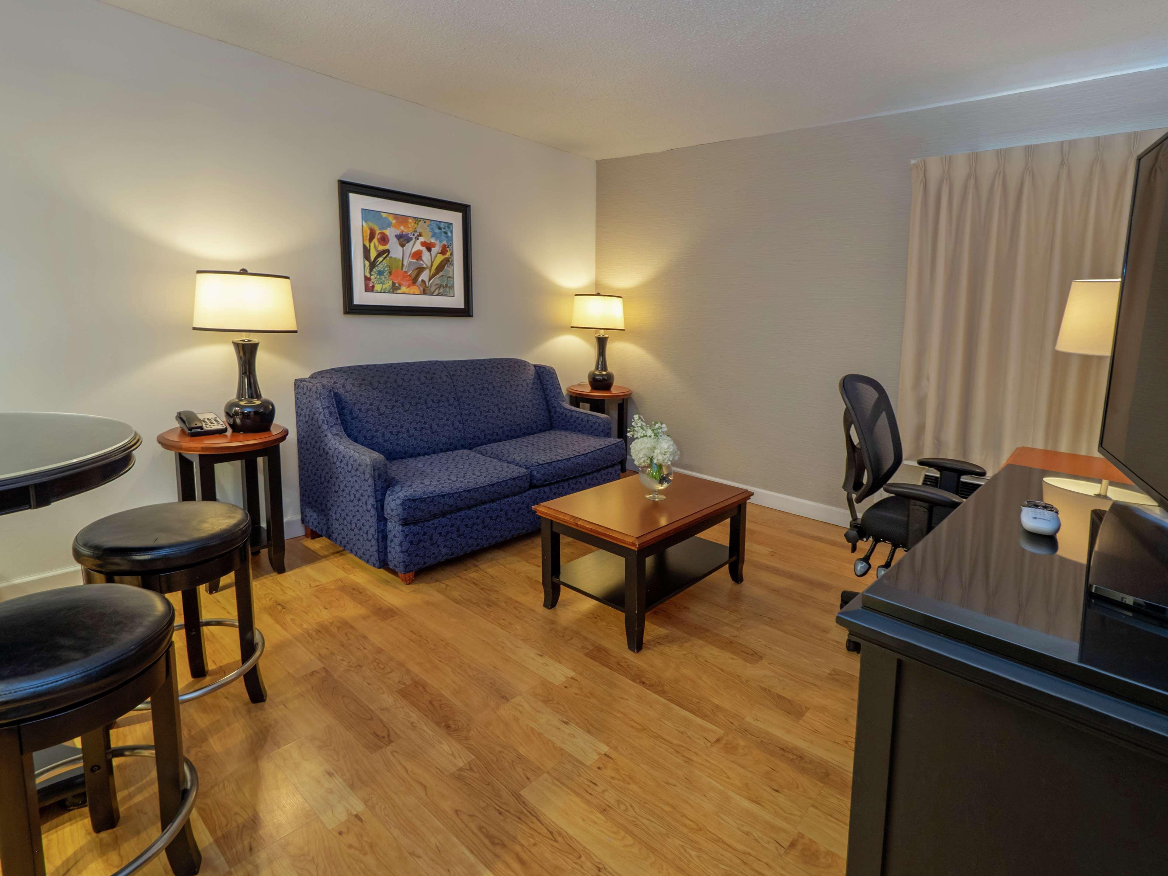 Doubletree By Hilton Buffalo-Amherst Buitenkant foto