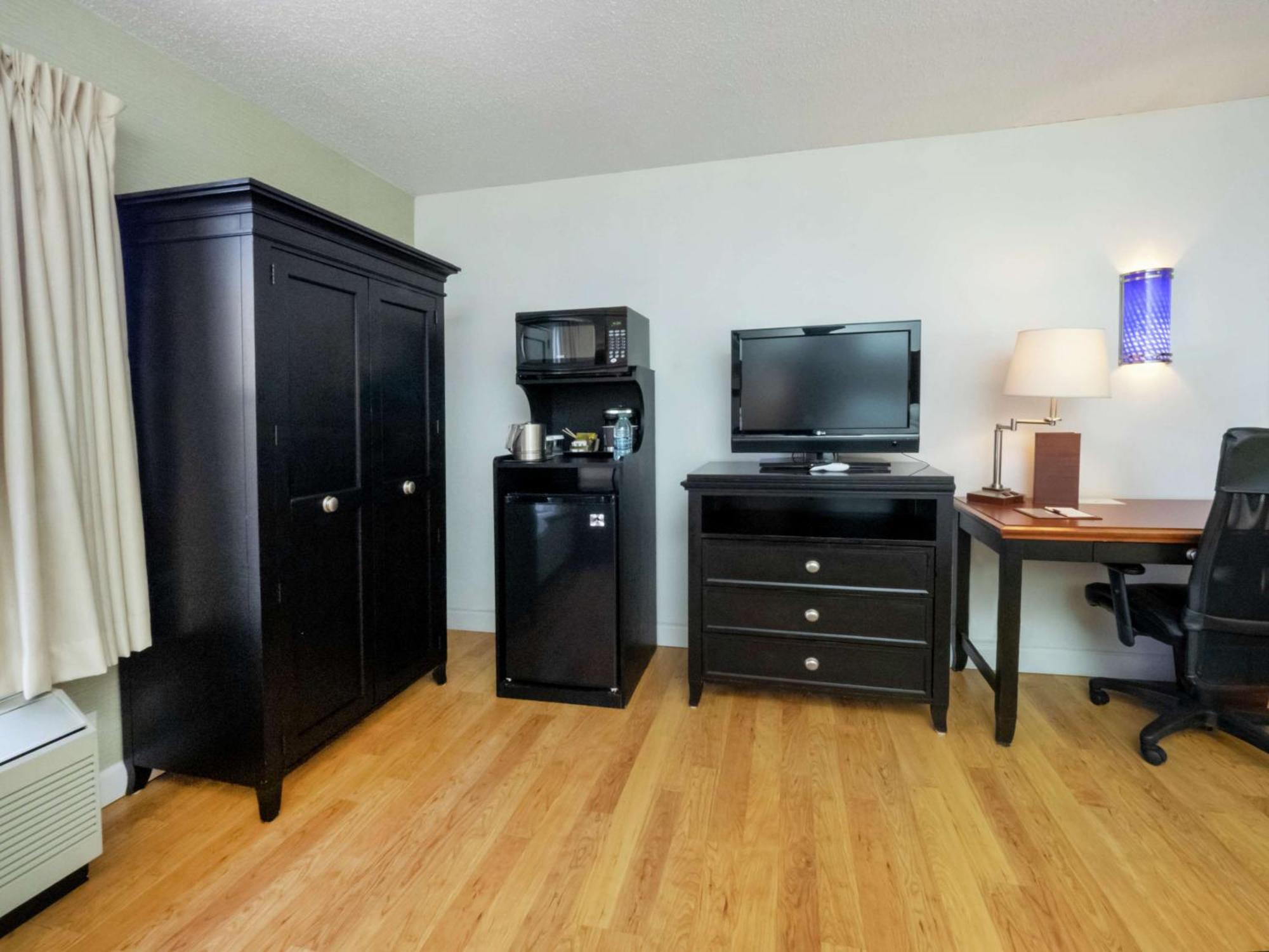 Doubletree By Hilton Buffalo-Amherst Buitenkant foto